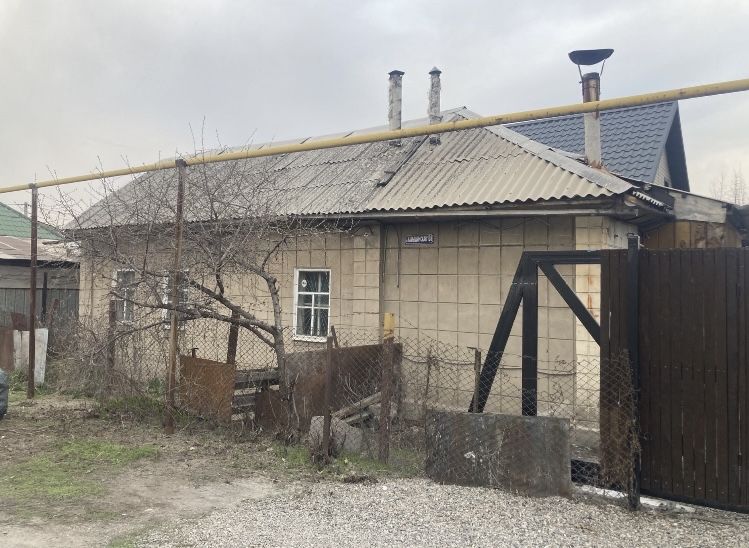 Демонтаж снос домов любого типа строения.