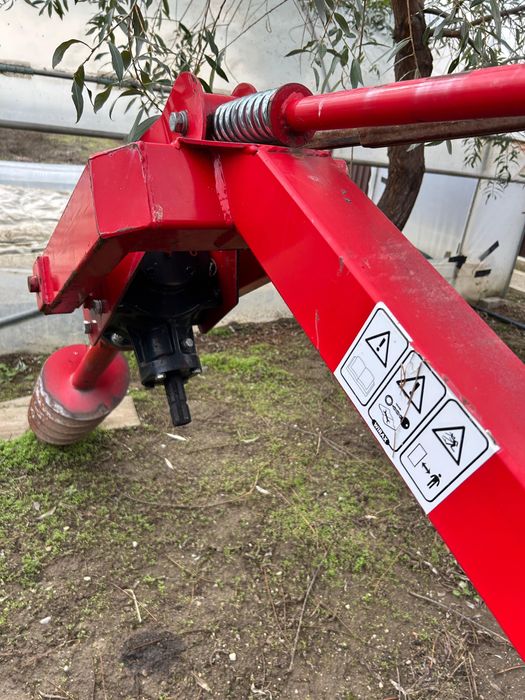 Burghiu Virax aproape nou