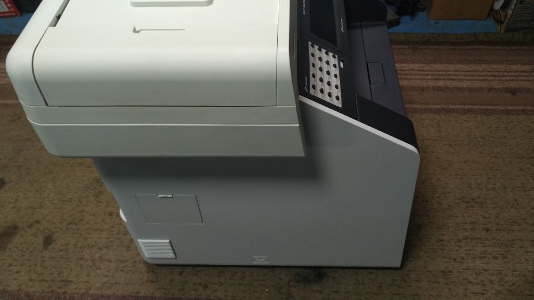 Копирна машина Цветен Лазерен принтер BROTHER MFC 9970CDW Fax WiFi