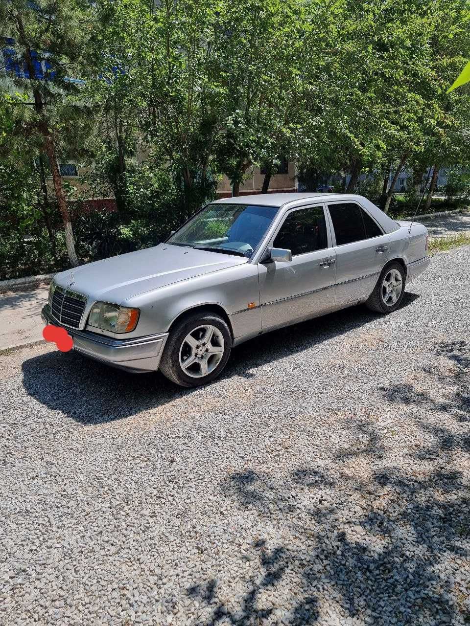 Mercedes-Benz w124 Limited edition