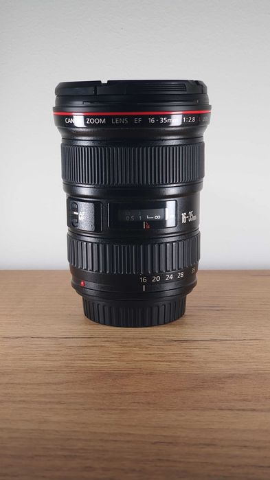 Canon 16-35mm f/2.8L