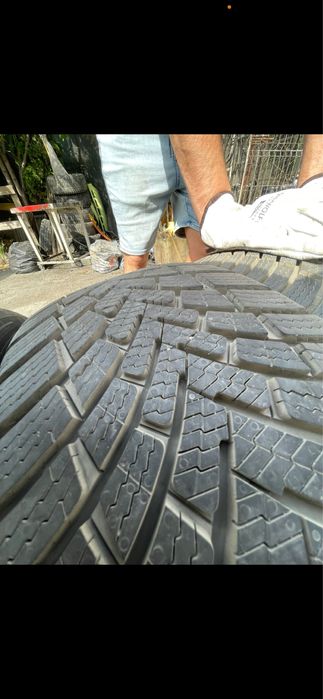 Caciucuri de iarna Barum  225/45/R18 DOT 2024