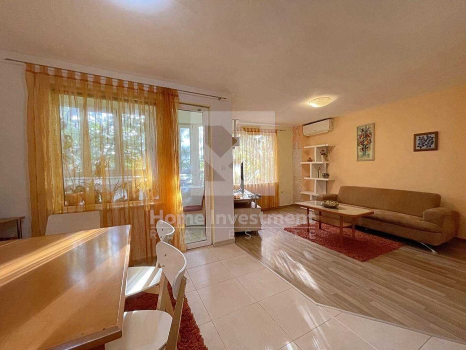 Четиристаен обзаведен апартамент в района на Зимно кино Тракия