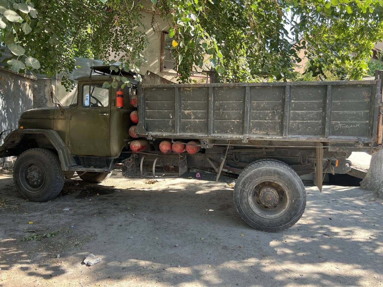 Zil/131 yil 1984