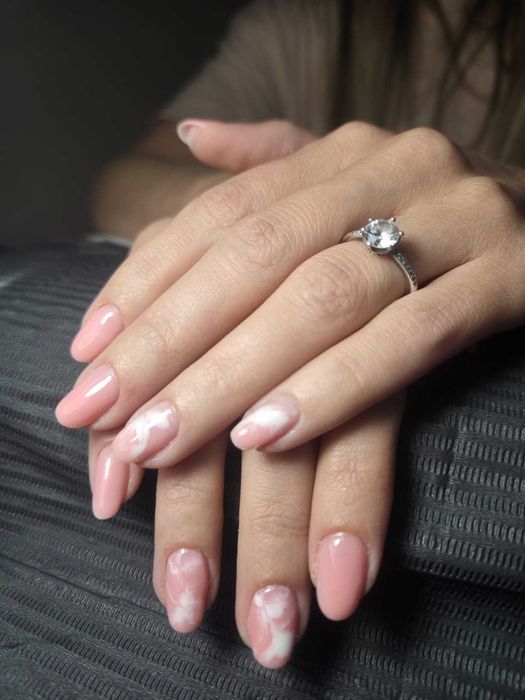 Manichiura - pedichiura Marasti