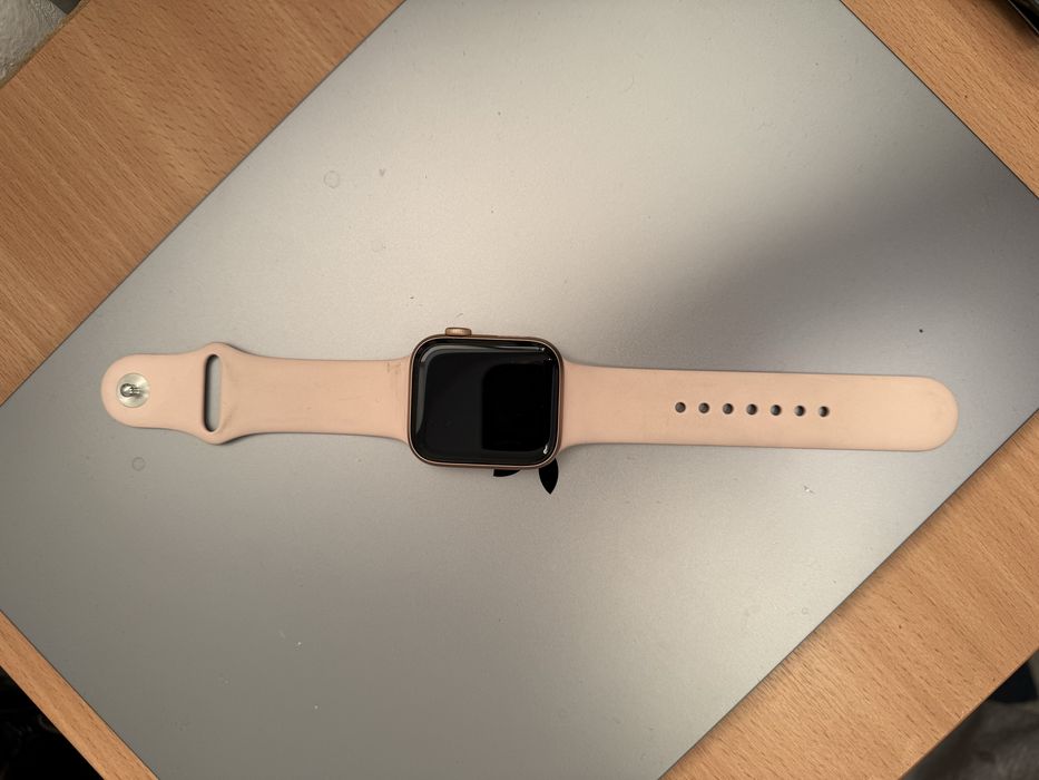 Apple watch SE 44mm