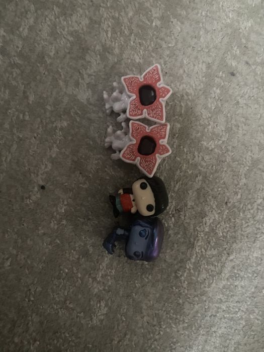 демогоргон 900тг уилл 9000тг робин 1000тг