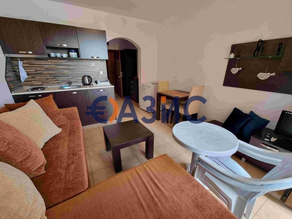 Продава се Едностаен апартамент в к.к. Слънчев бряг - 33 кв.м за 1546 €/кв.м - Снимка #1