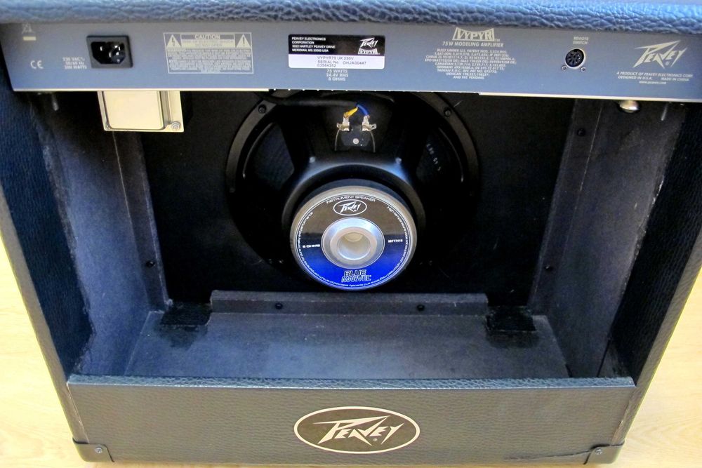Страхотно Peavey Vypyr 75W Modeling Combo кабинет 1x12