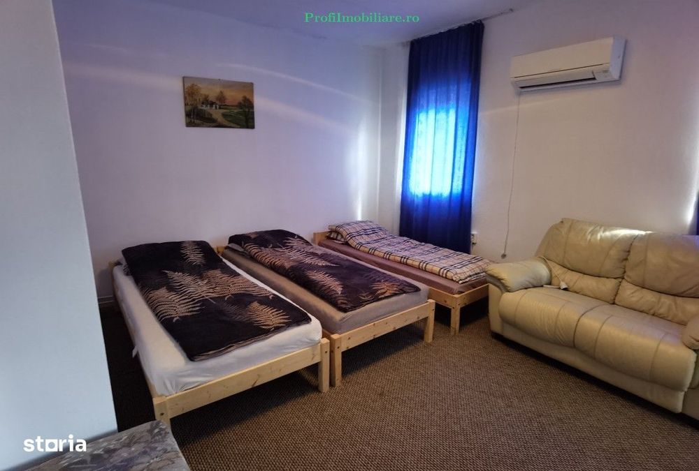 Pensiune P+1 in Paulis cu 20 de camere si teren 4.500 mp