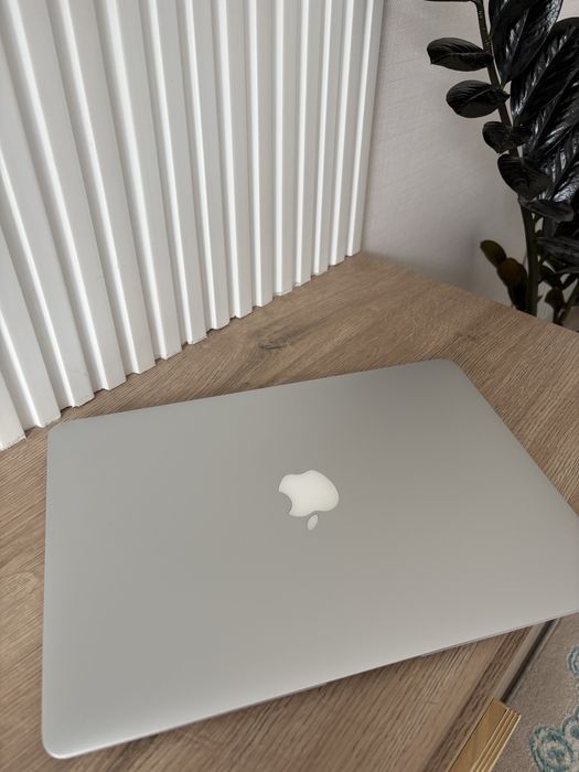 MacBook Air 13. Идеальный для учебы