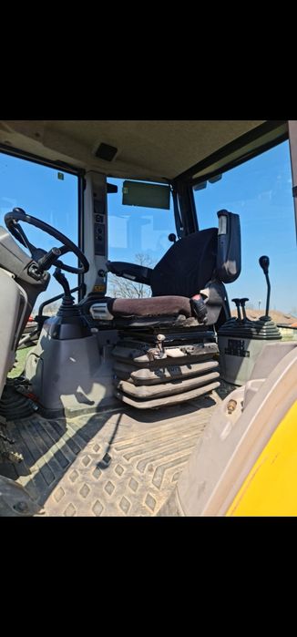 Vând buldoexcavator Volvo BL71B din 2013