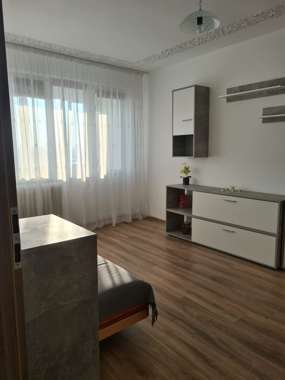 Închiriere apartament