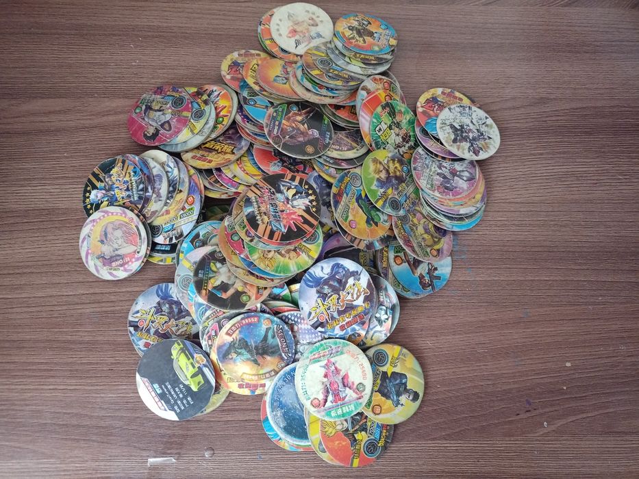 Фишки 239 штук что бы играть