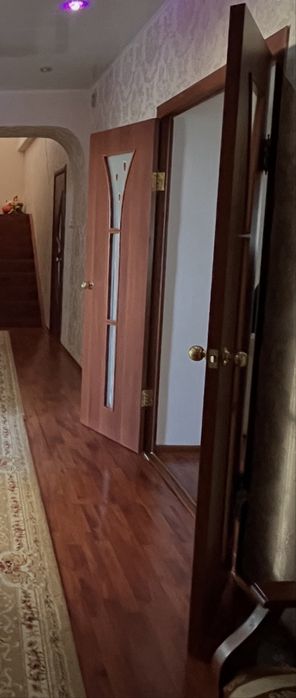 Дверь межкомнатный. Каждый дверь по 5000тг