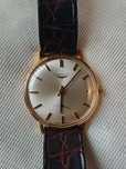 Продавам ръчен златен часовник longines 18k