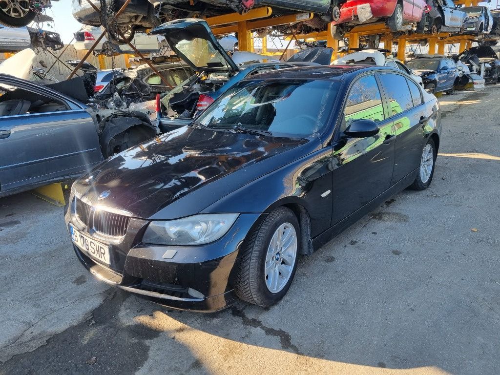 Dezmembrez BMW seria 3 e90 320D motor 2.0d 120kw 163cp M47D20  plafon bara spate dezmembrari