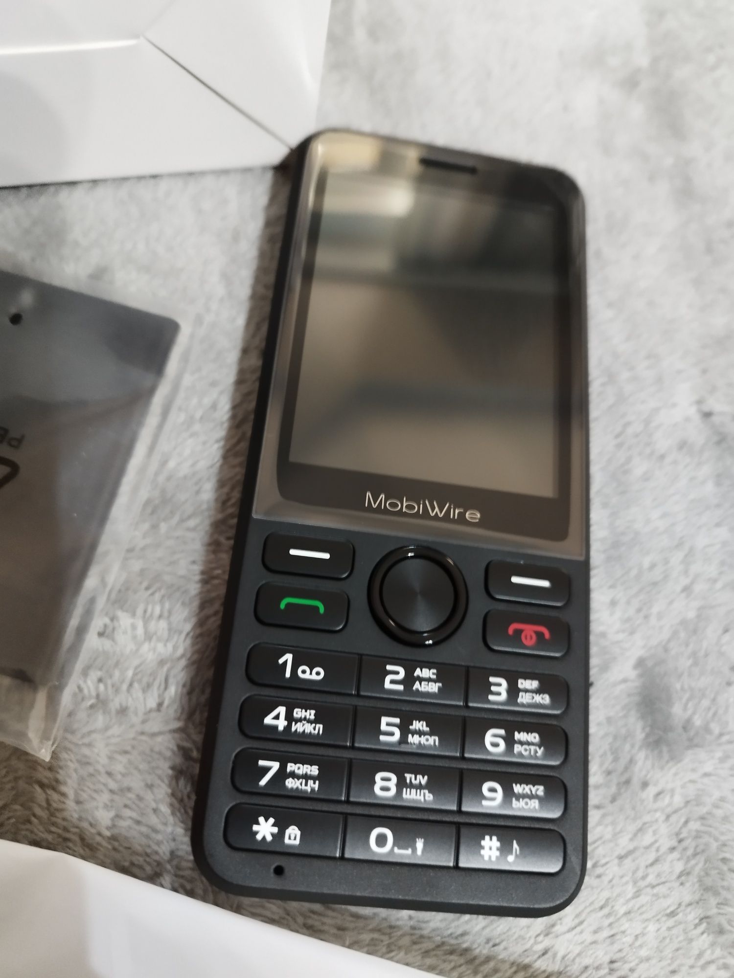 Телефон M300,2,8 inch