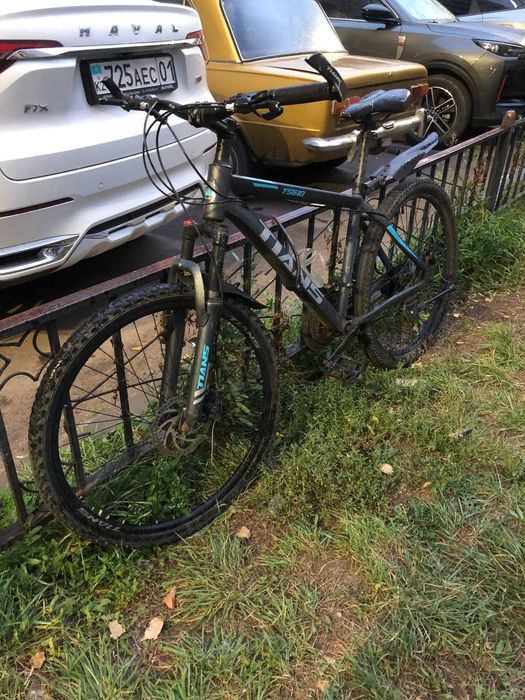 Продам на запчасти велосипед