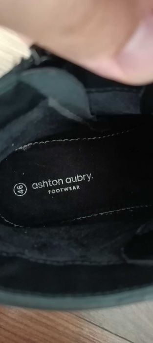 Естествена кожа мъжки ботуши размер 46 черен цвят в отлично състояние