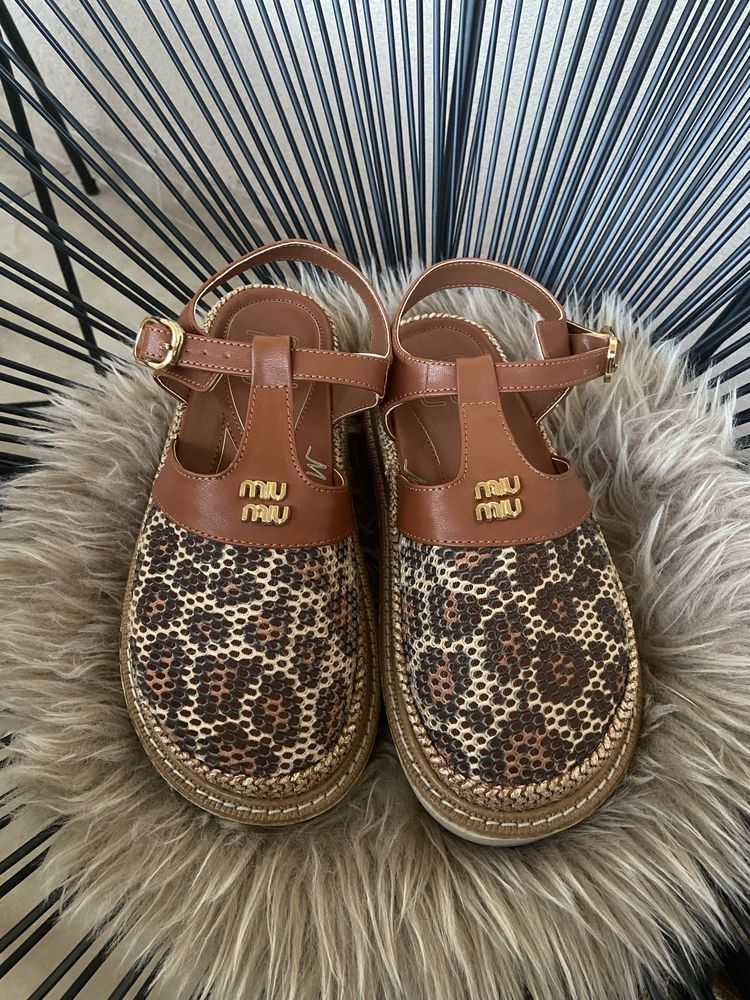 Дамски чехли miu miu