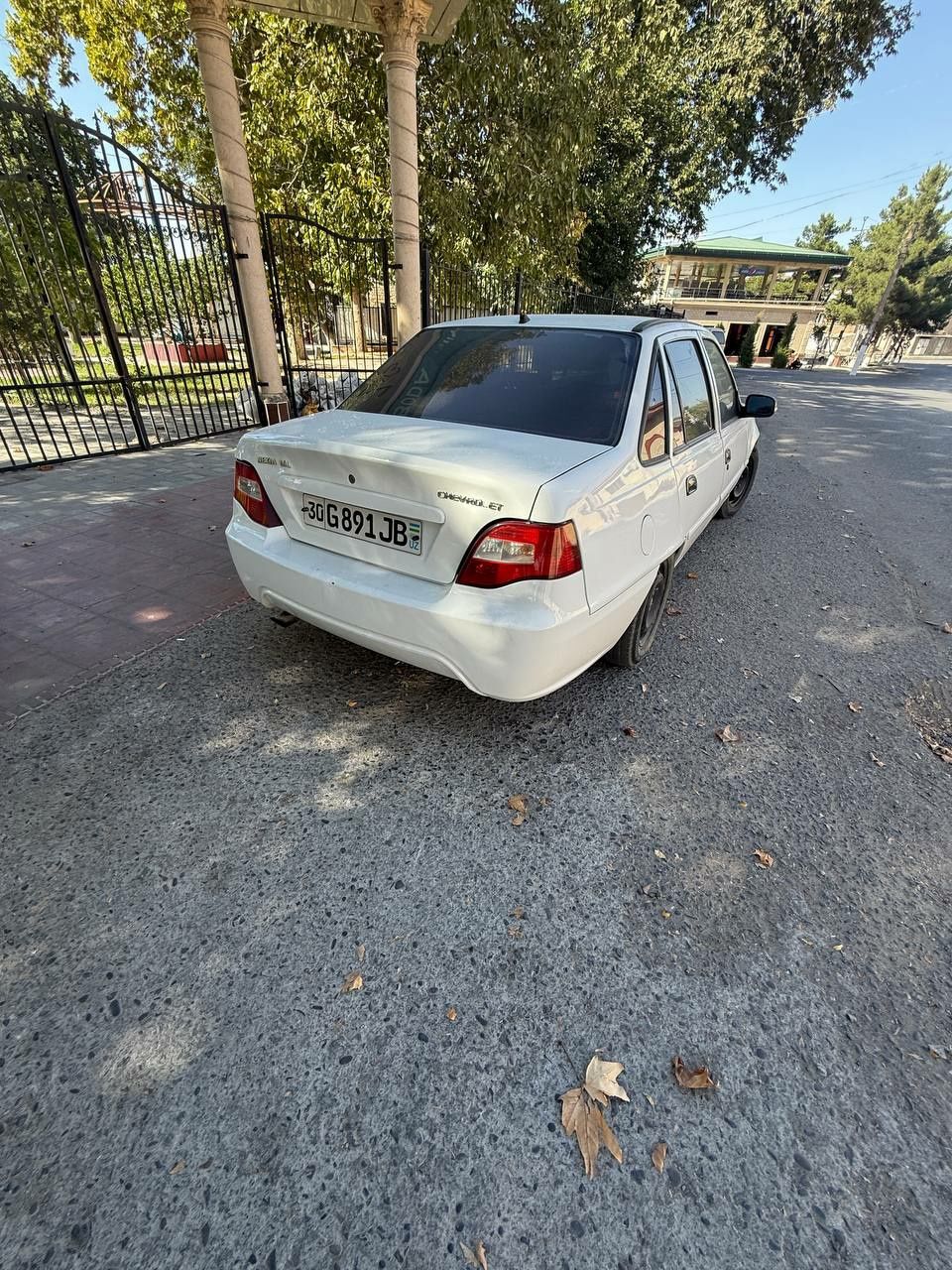 Yili 2015 narxi 3.600 Neksiya dons 1.6