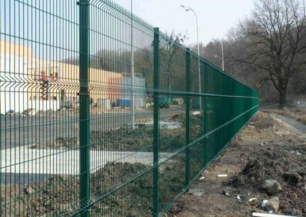 Vând garduri si porti din plasa bordurata