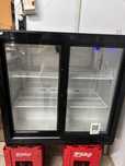 Продава се ветринен хладилник frigoglass bar 250 sd
