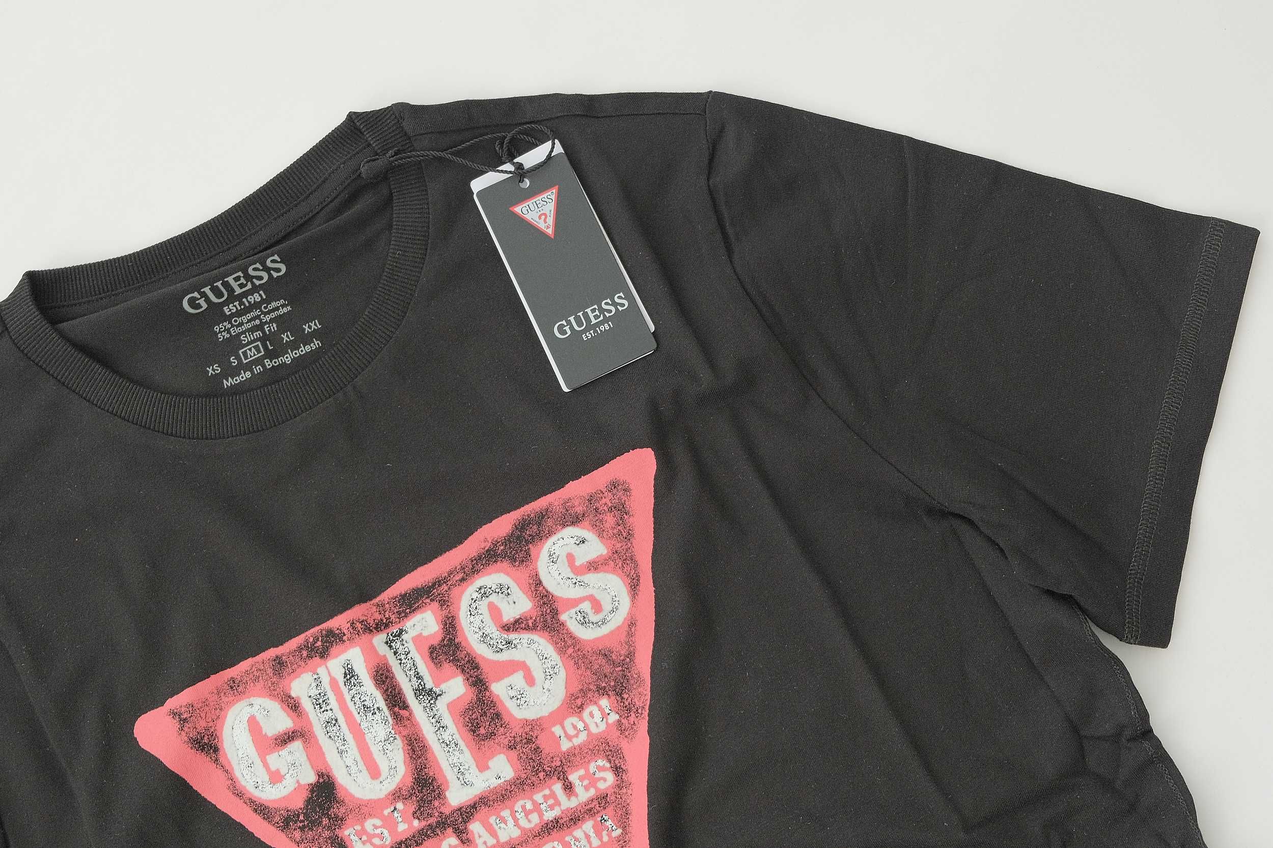 ПРОМО GUESS  М  размери-Оригинална черна тениска със щампа и лого