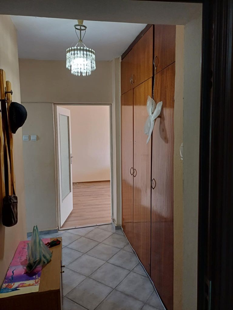 Дава се под наем Двустаен апартамент в Търговище, Вароша - 65 кв.м за 178.5 € - Снимка #2