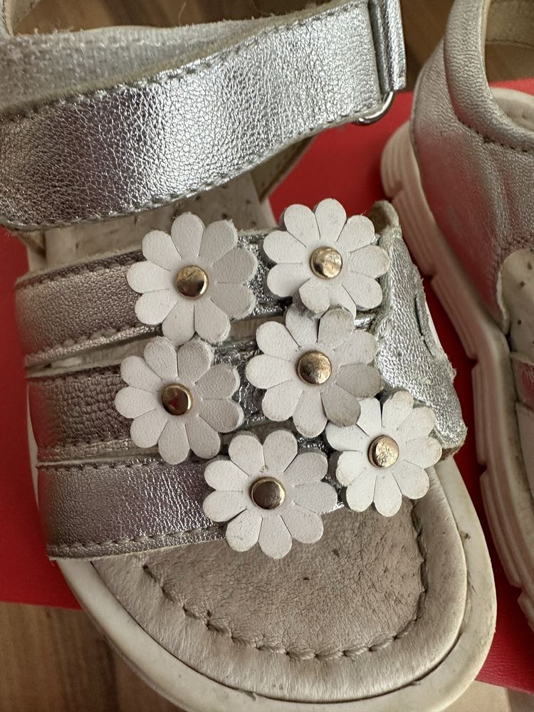 Sandale Baby Avus marimea 21