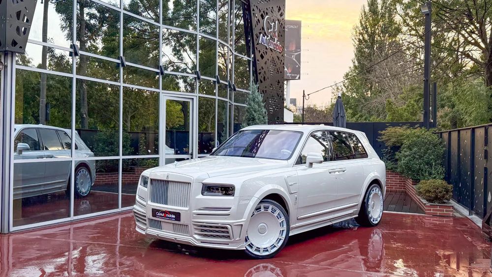 Rolls-Royce Cullinan Rolls Royce Cullinan - MANSORY WIDE BODY KIT