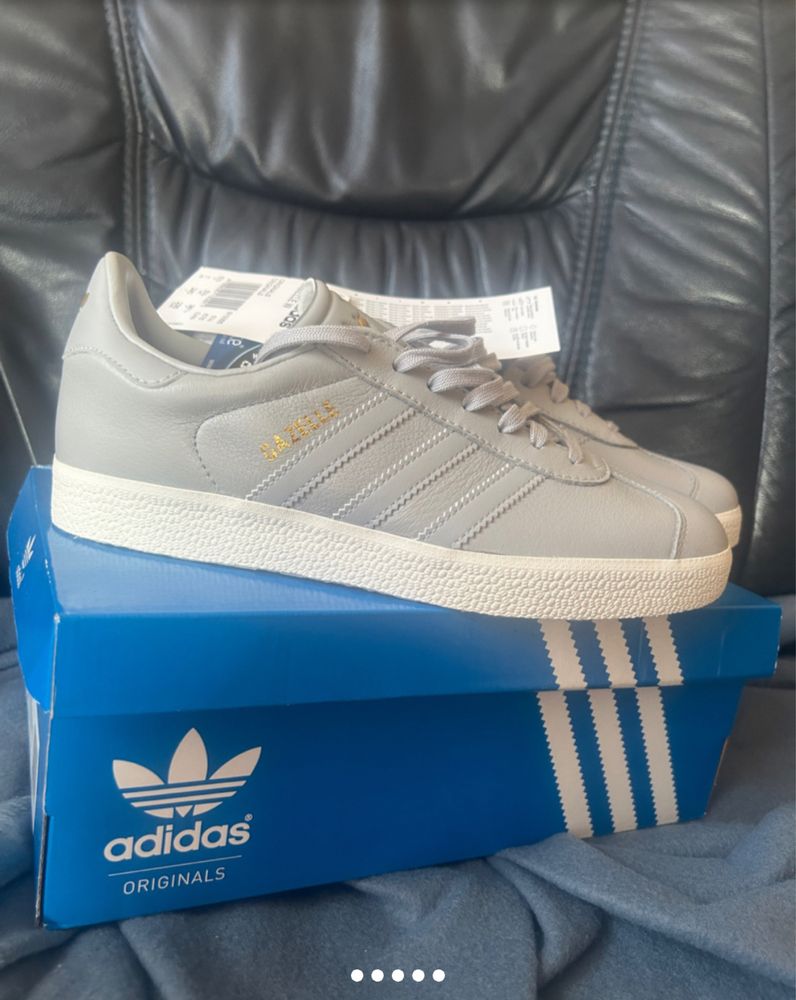 ADIDASI adidas femei