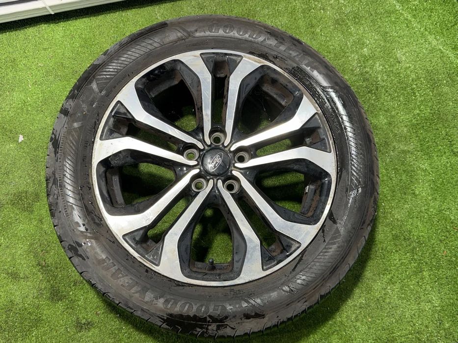 JANTE FORD R17 / 5x108 / PUMA / 215/55 R17 98W / 7JX17H2 ET47.5 / 4823 /+ CAUCIUCURI (X4)