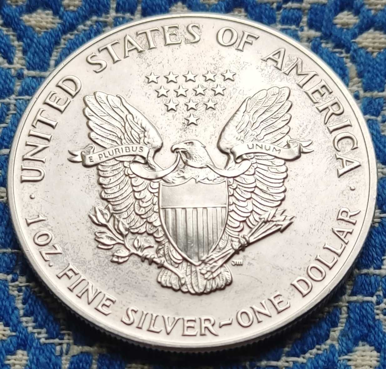 Серебряная монета 1 доллар США 1991 года