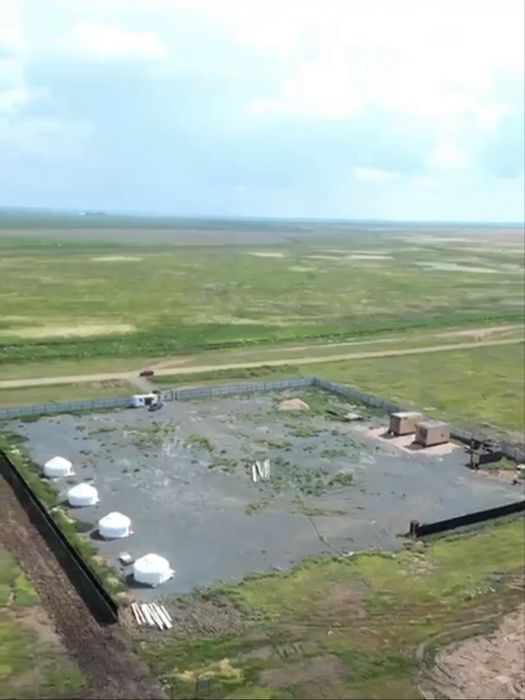 Продаётся зона отдыха в 50 минутах от Астаны, на берегу озера.