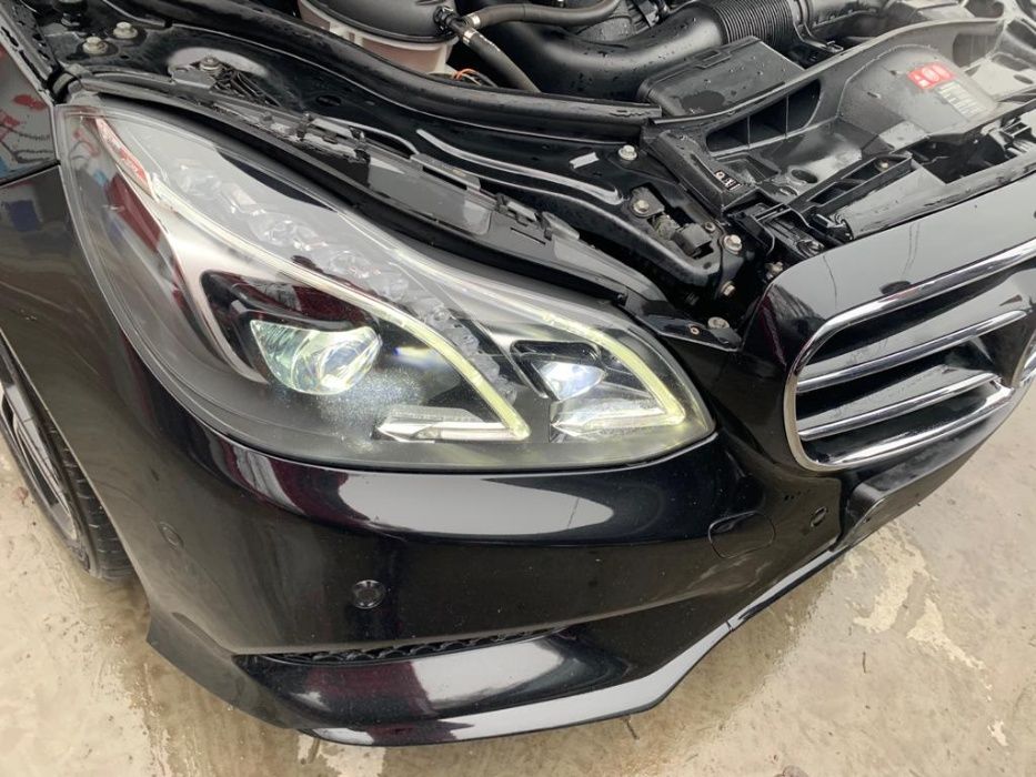 Dezmembrez mercedes e class w218 4 matic 350 cdi 250 cdi pachet amg