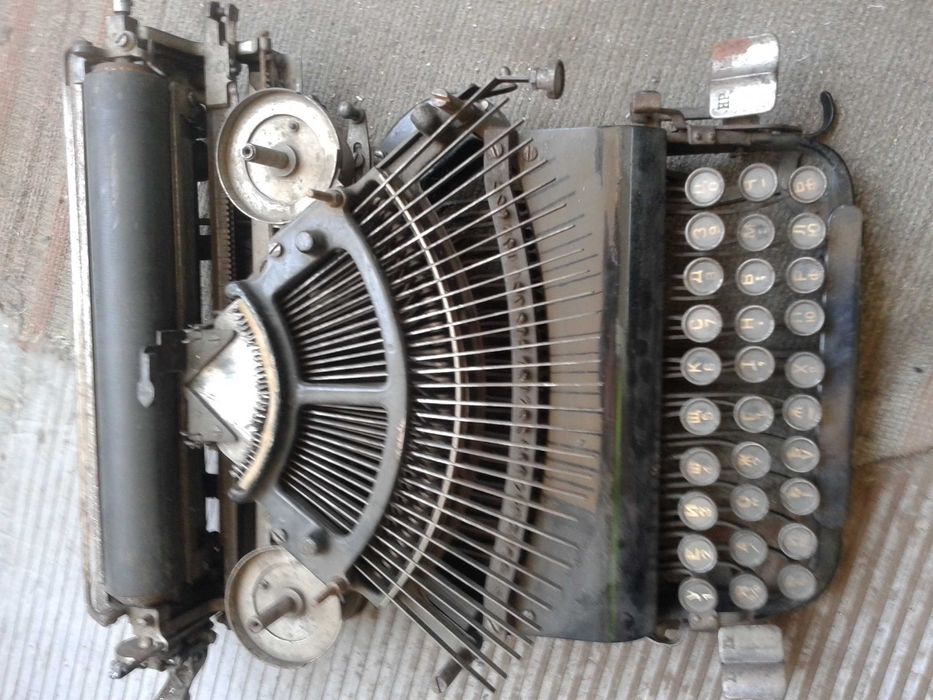 стари антикварни-нож-декорации -пано-свещник-локмен