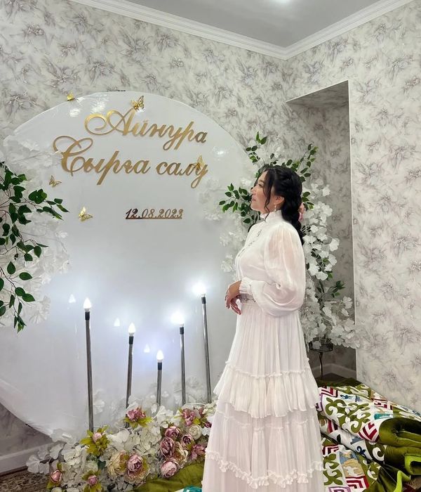Продаю платье на сырға салу ұзату