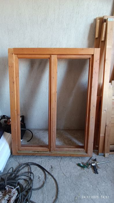 Продавам прозорец