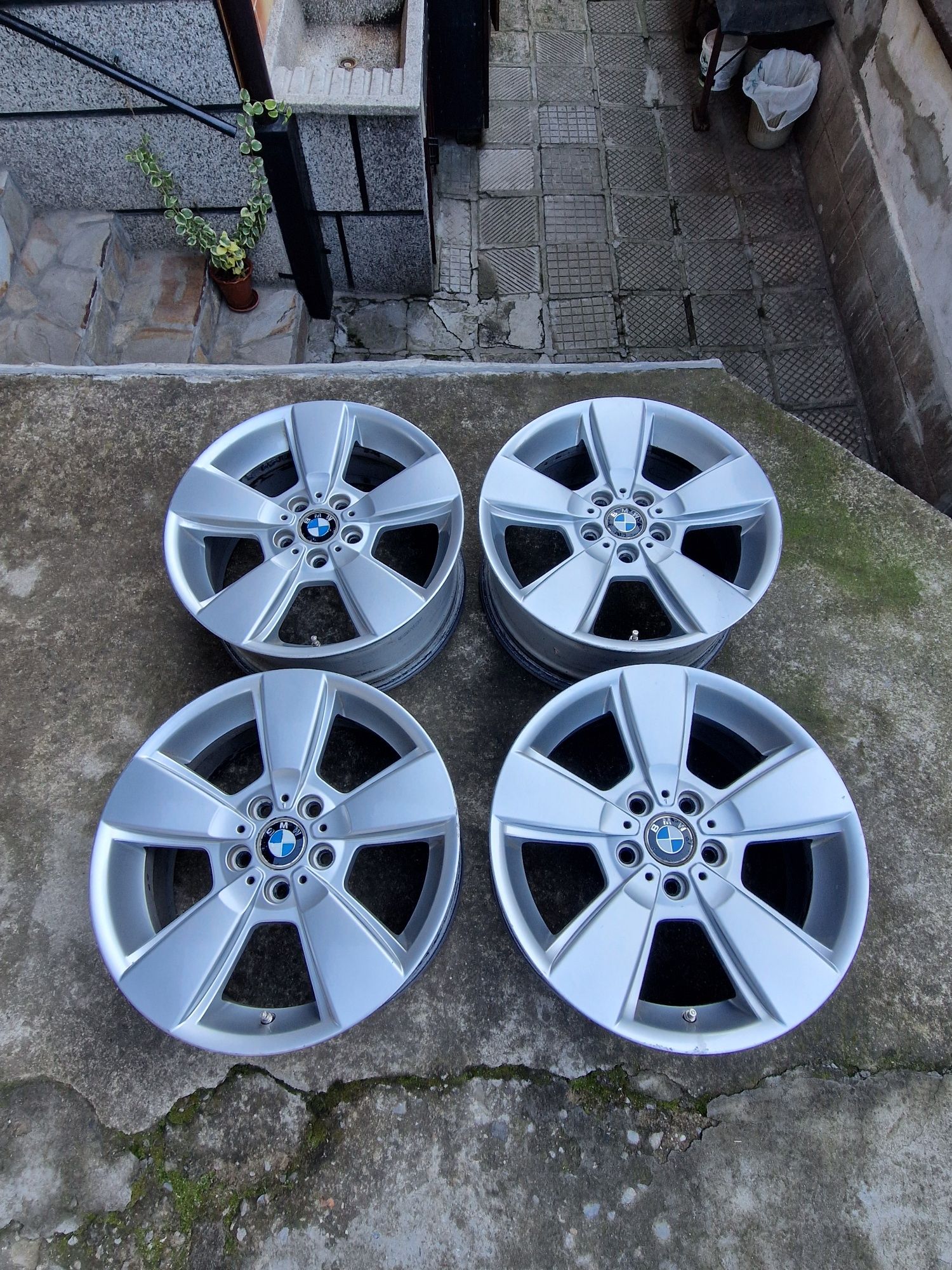 Джанти BMW X3 и Гуми Всесезонни Falken 5X120 18