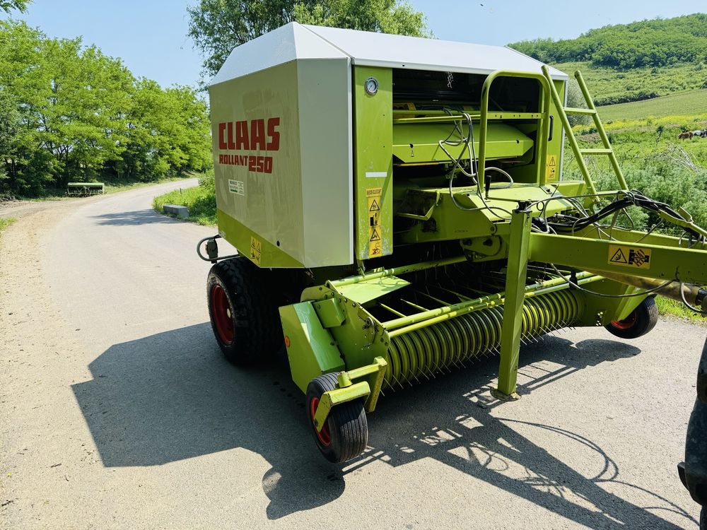 Presa de balotat Claas 250 presa baloti rotunzi 1,2m PLASA SI ATA
