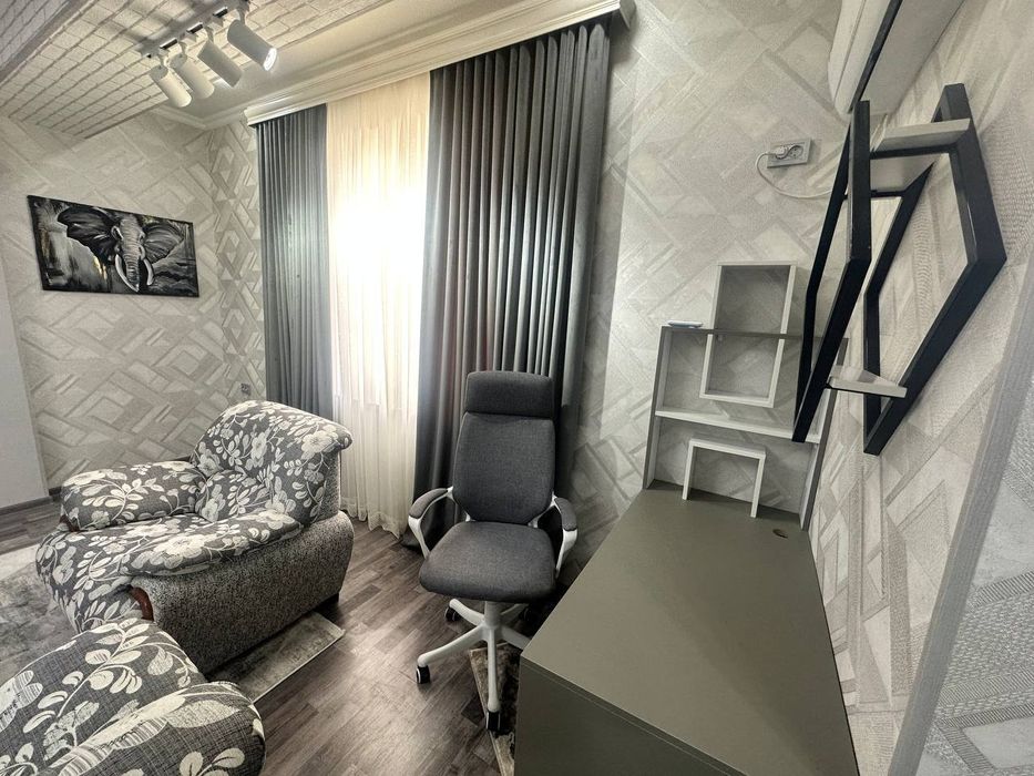 2 xonali lyuks studiya dizayndagi kvartira ijaraga beriladi