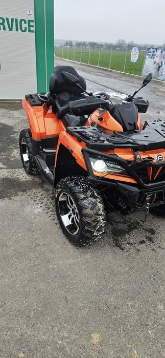 Vând  ATV CFmoto