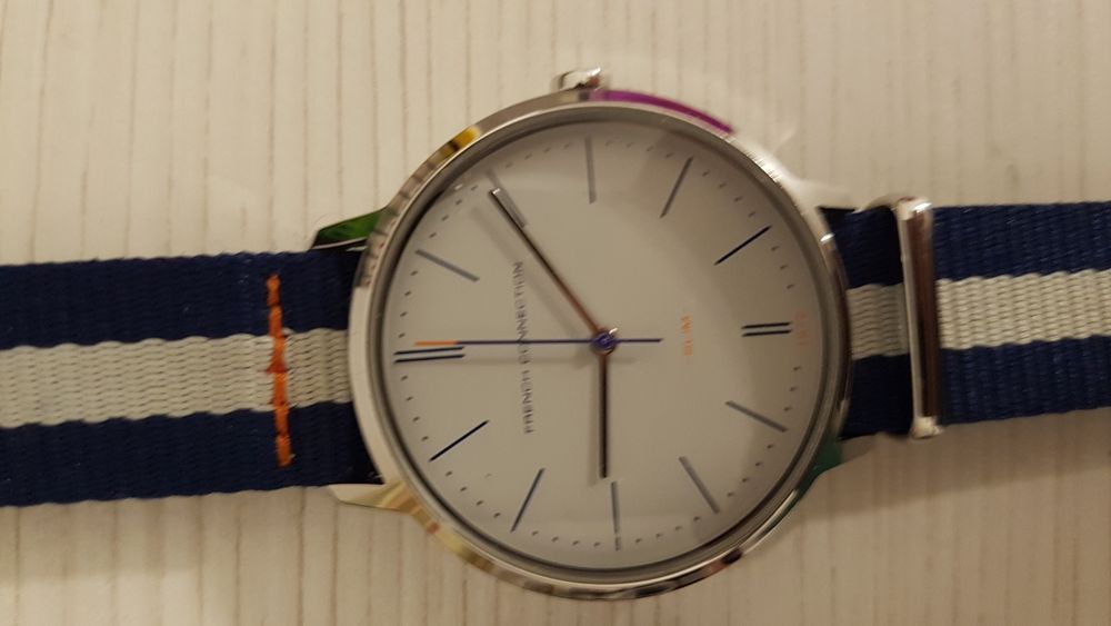 Ceasuri United Collors of Beneton si French Connection