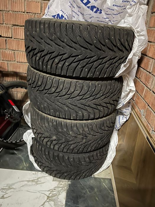 Yokohama зимняя резина шина