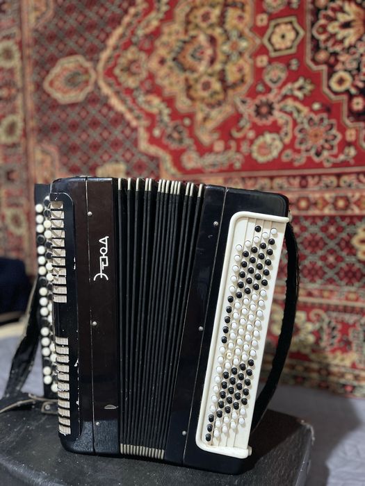 Продам баян фирмы Этюд