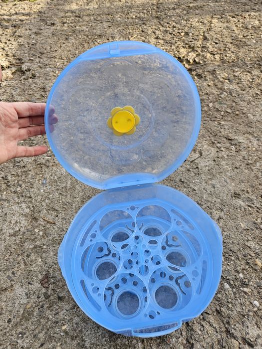 Стерилизатор за бебешки принадлежности