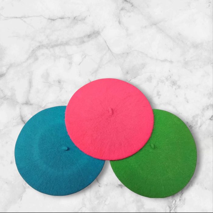 Ликвидация на шалове, шапки и компликти