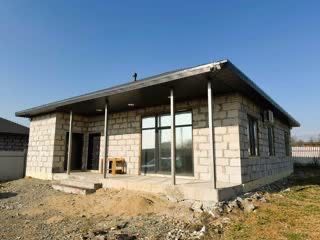 Продам недостроенный  Дом